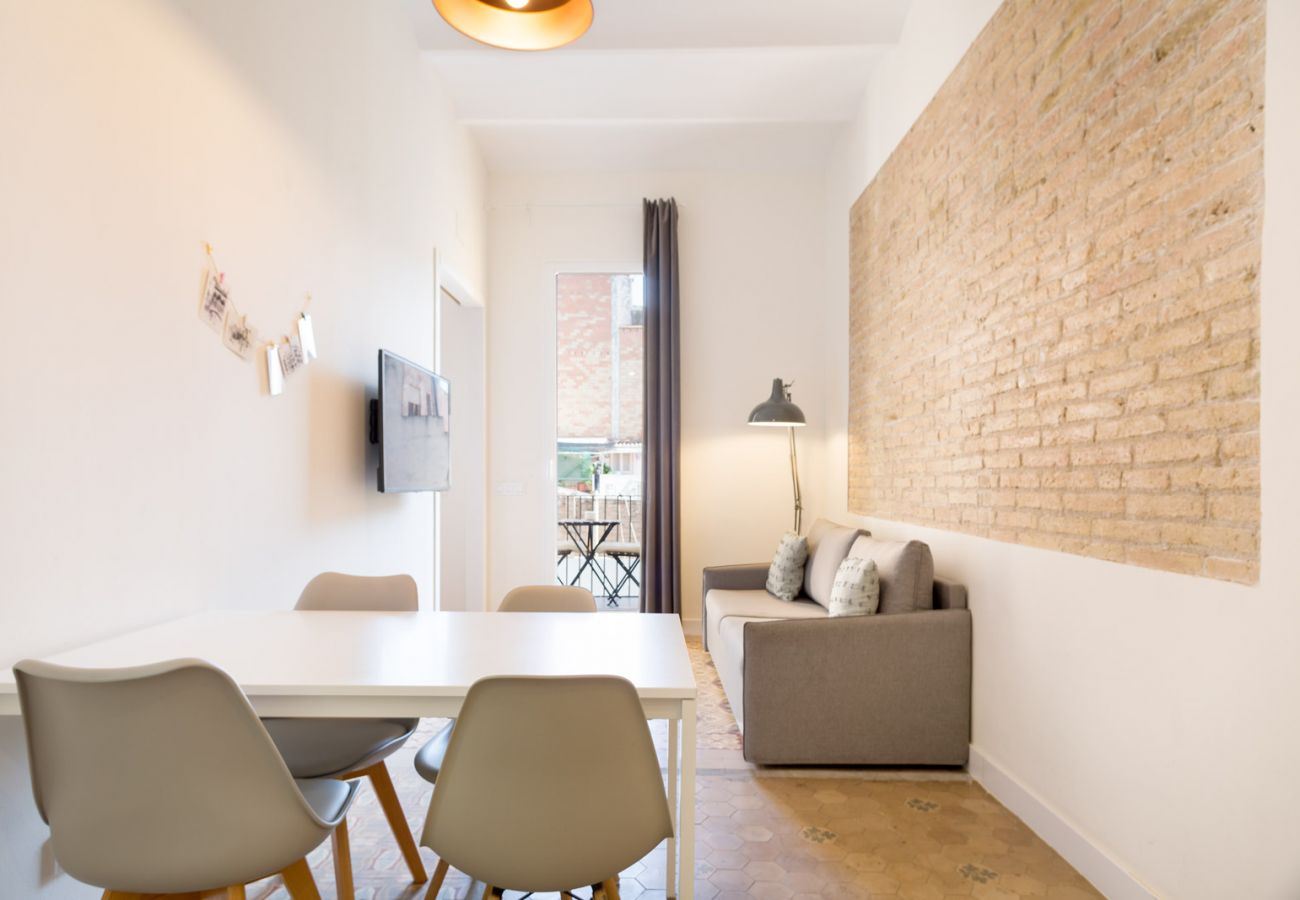 Apartamento en Hospitalet de Llobregat - Olala Design Apartment 2.2 | 10m Pl.España