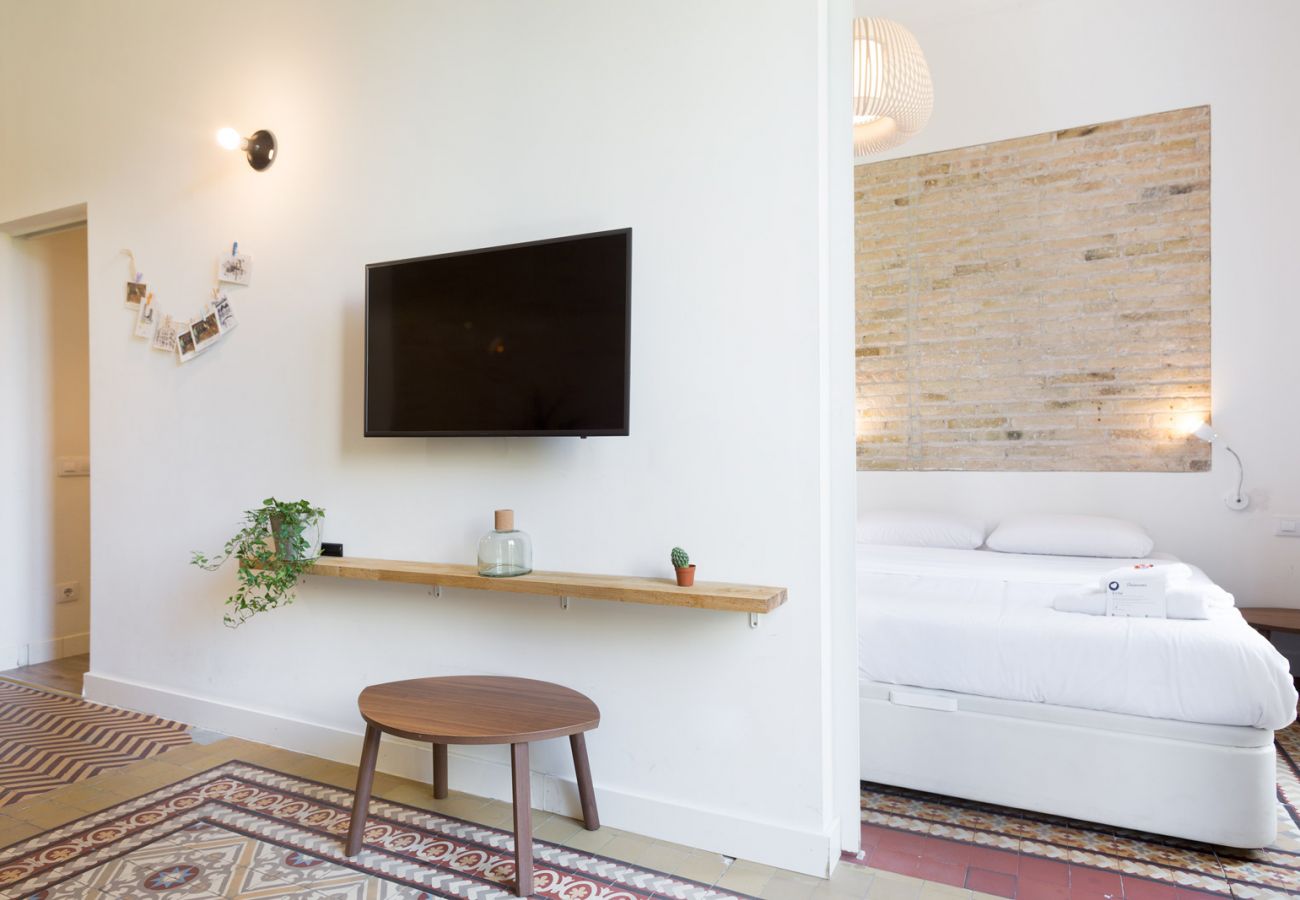 Apartamento en Hospitalet de Llobregat - Olala Design Apartment 2.4 | 10m Pl.España