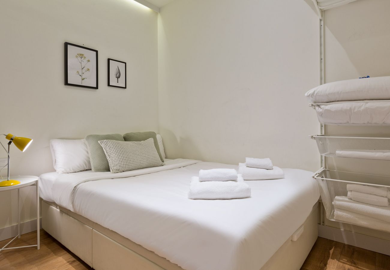 Apartamento en Hospitalet de Llobregat - Olala Urban Chill Flat ENT3 | Terrace