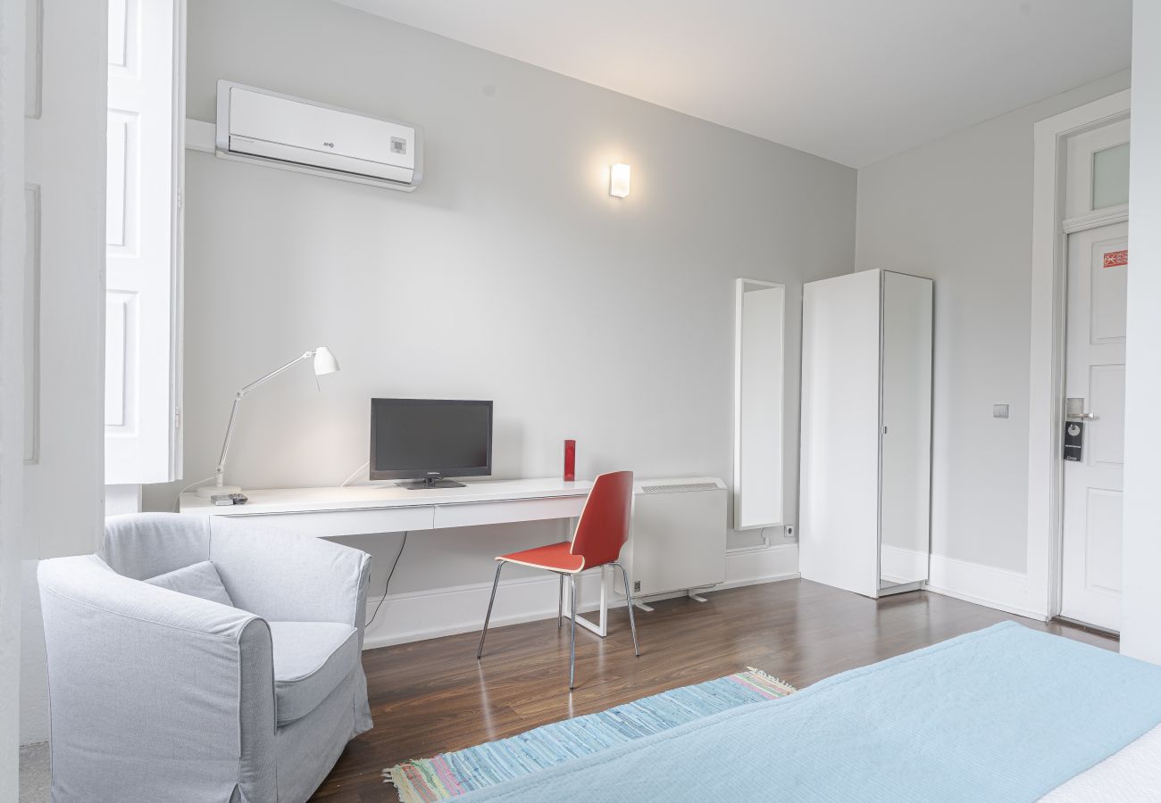 Alquiler por habitaciones en Oporto - Olala Cosme Apartment 1.3 (Kandinsky)