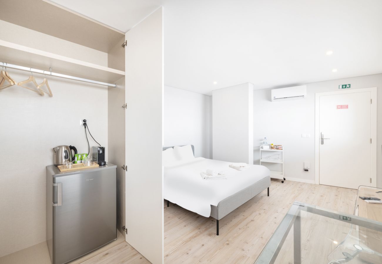 Alquiler por habitaciones en Lisboa ciudad - Olala Lisbon Oriente Suites D.1.1