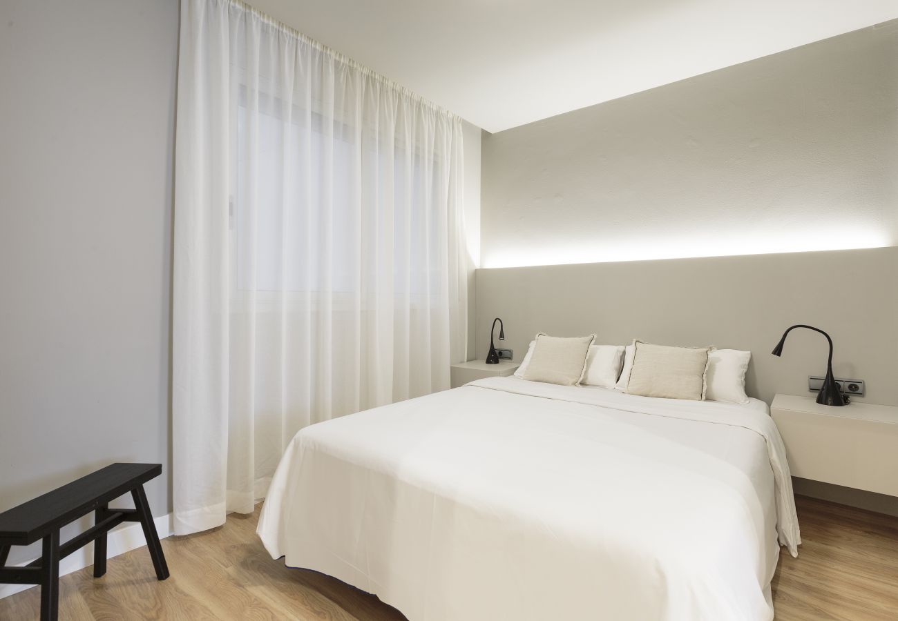 Apartamento en Barcelona - Olala Casanova Apartment with Terrace