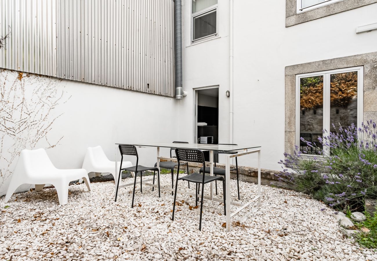 Apartamento en Oporto - Olala Cosme Studio 0.2 (Gehry)
