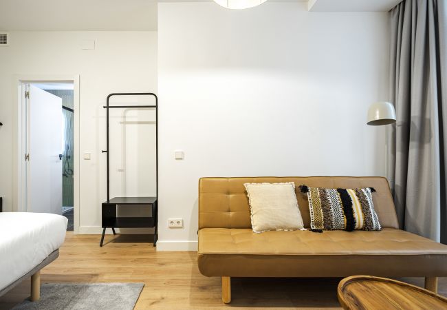 Alquiler por habitaciones en Madrid - Vallecas Suites - Double Room