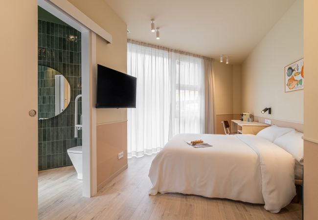 Alquiler por habitaciones en Hospitalet de Llobregat - Olala La Florida - Accessible Suite