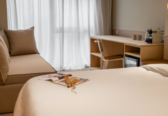Alquiler por habitaciones en Hospitalet de Llobregat - Olala La Florida -  Quadruple Suite