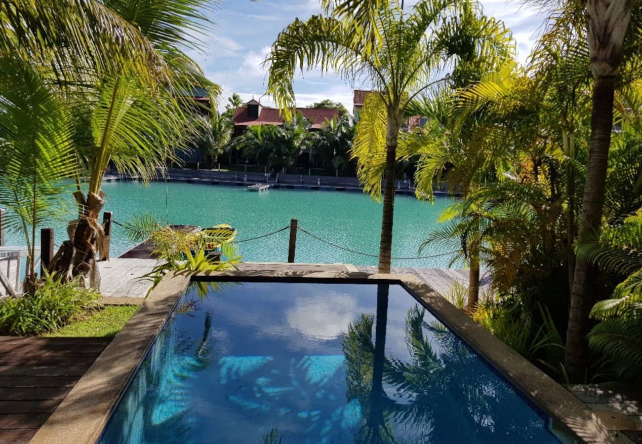 Villa à Eden Island - Olala Eden Island 2BR Maison with private plunge pool