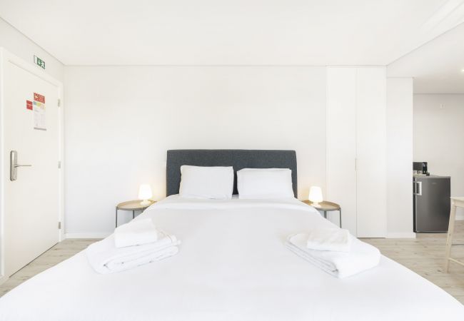 Quarto em Lisboa - Olala Lisbon Oriente Suites - Triple Room