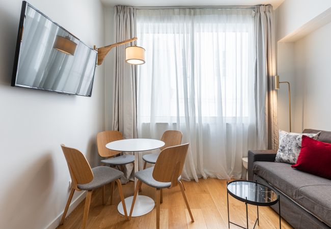 Apartamento em Athens - Olala Syntagma | One Bedroom Apartment