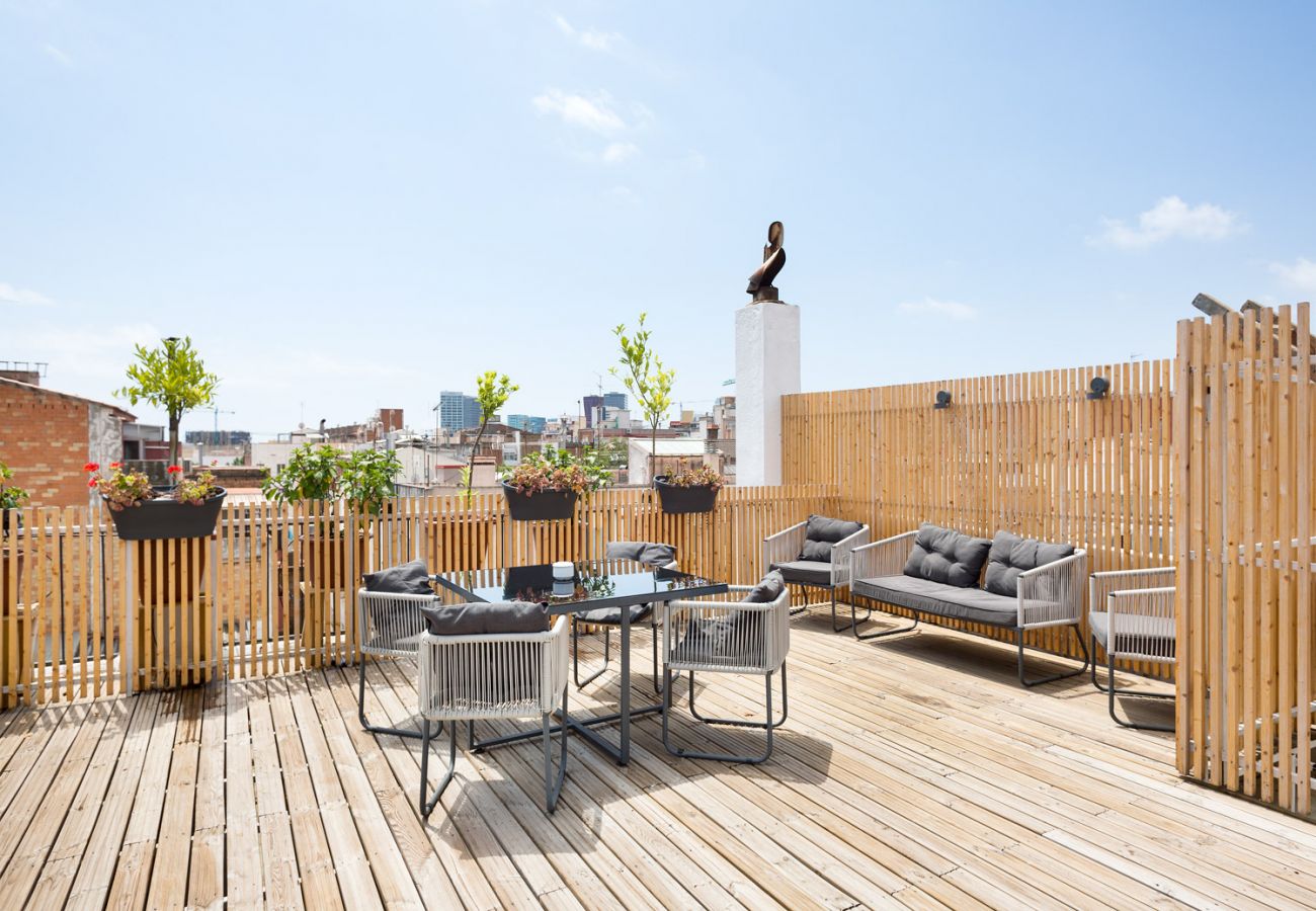 Apartment in Hospitalet de Llobregat - Olala Design Apartment 1.3|Terrace|10m Pl.España