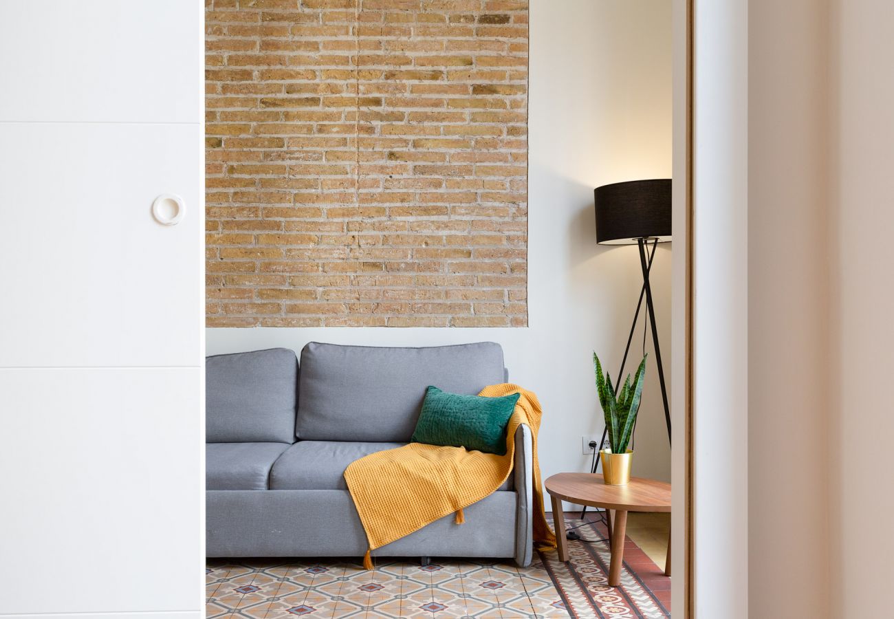 Apartment in Hospitalet de Llobregat - Olala Design Apartment 2.1| 10m Pl.España