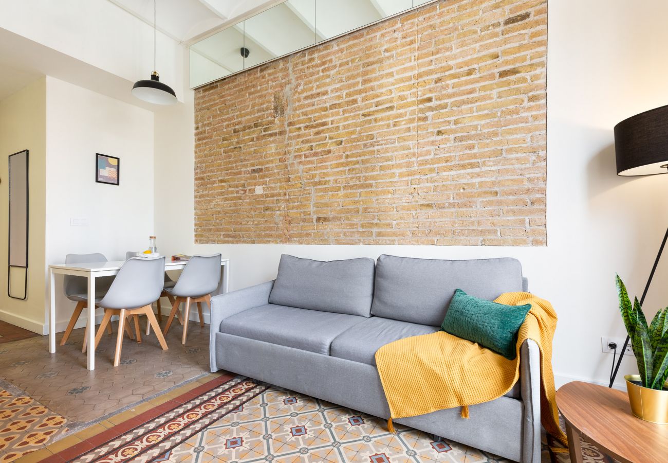 Apartment in Hospitalet de Llobregat - Olala Design Apartment 2.1| 10m Pl.España