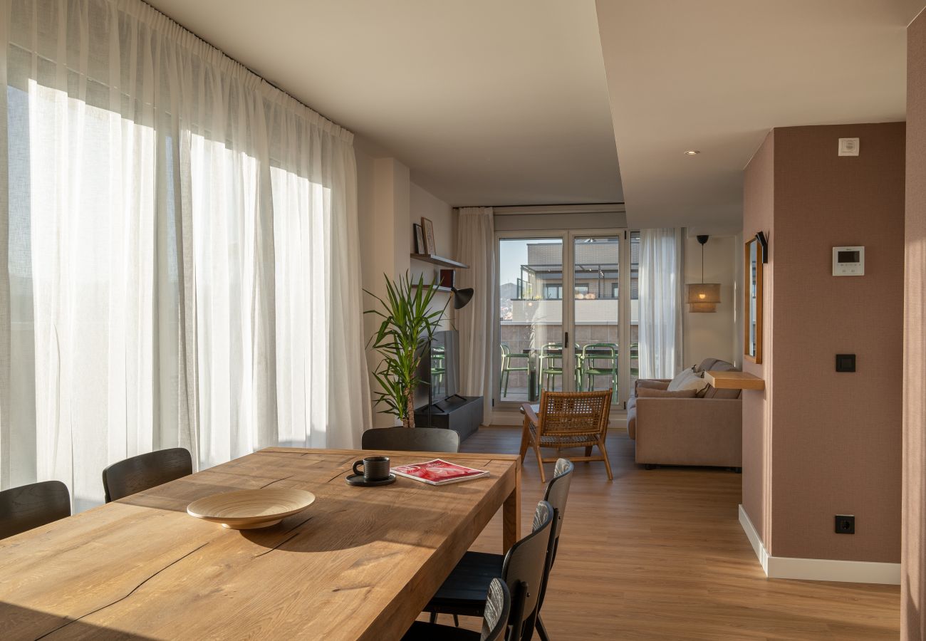Apartment in San Adrián de Besós - Port Forum Penthouse 360º Balcony by Olala Homes