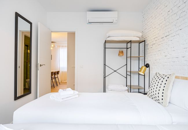 Apartment in Madrid - Vallecano Apartment 1