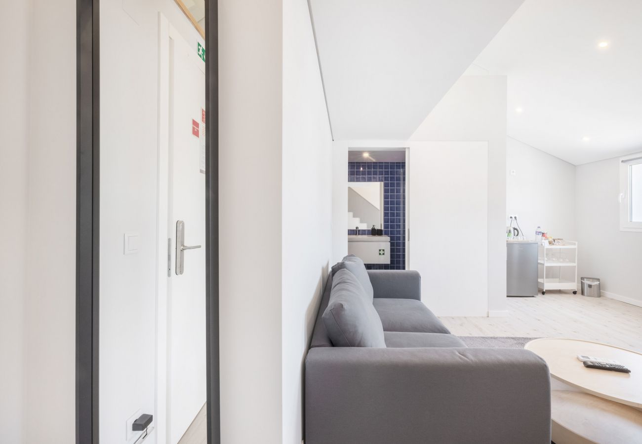 Rent by room in Lisbon - Olala Lisbon Oriente Suites I Duplex 2-3