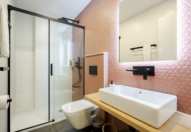 Rent by room in Madrid - Vallecas Suites - Twin Room