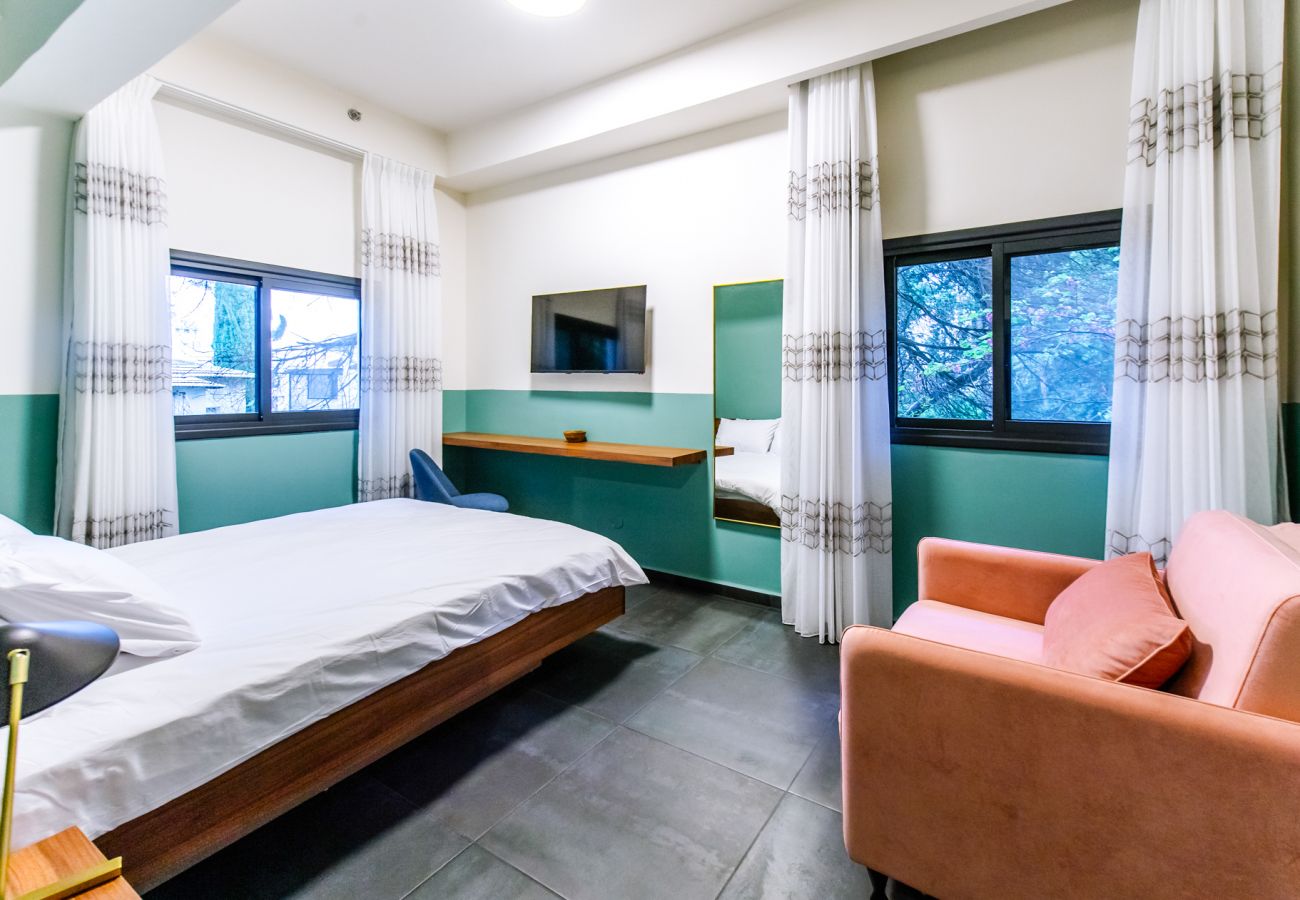 Rent by room in Haifa - Olala Carmel Suite 2.6